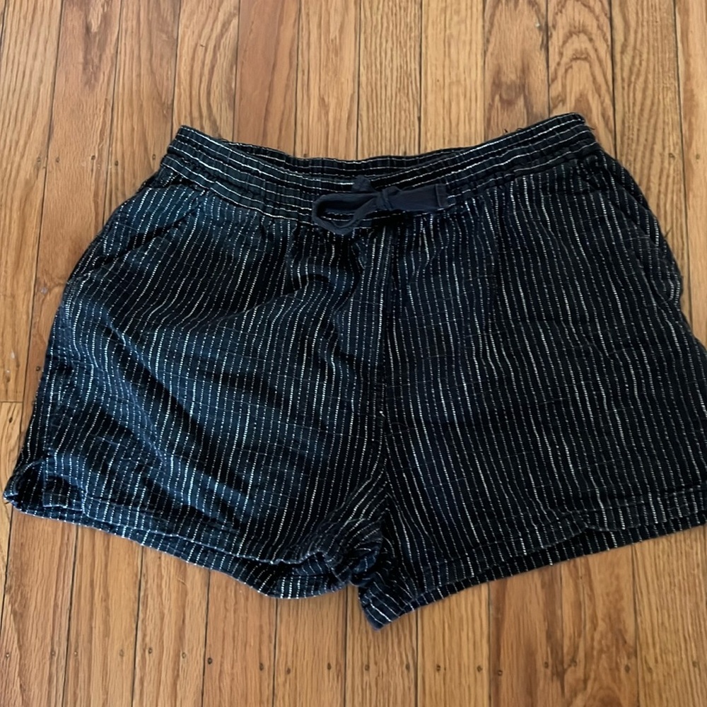 Marine Layer striped tie shorts in black size M
